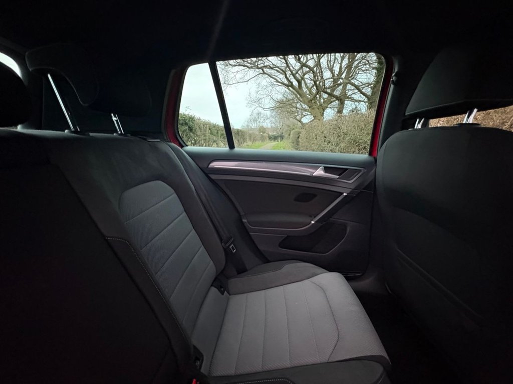 Used Volkswagen Golf 2015 for sale - 77734135: Photo 21