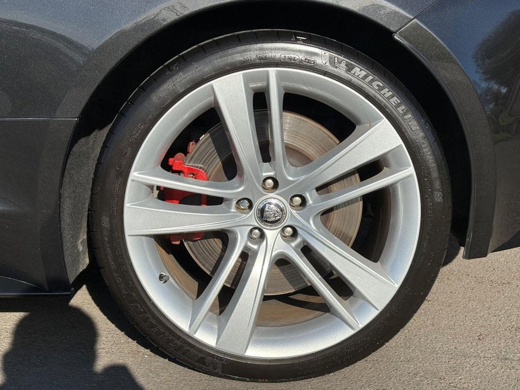 Used Jaguar F-Type 2014 for sale - 77734535: Photo 35