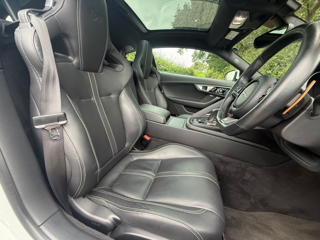 Used Jaguar F-Type 2014 for sale - 77734196: Photo 10