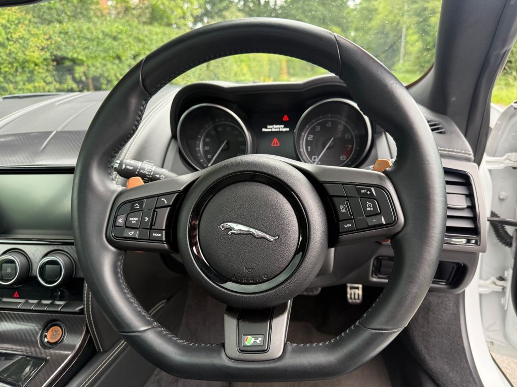 Used Jaguar F-Type 2014 for sale - 77734196: Photo 11