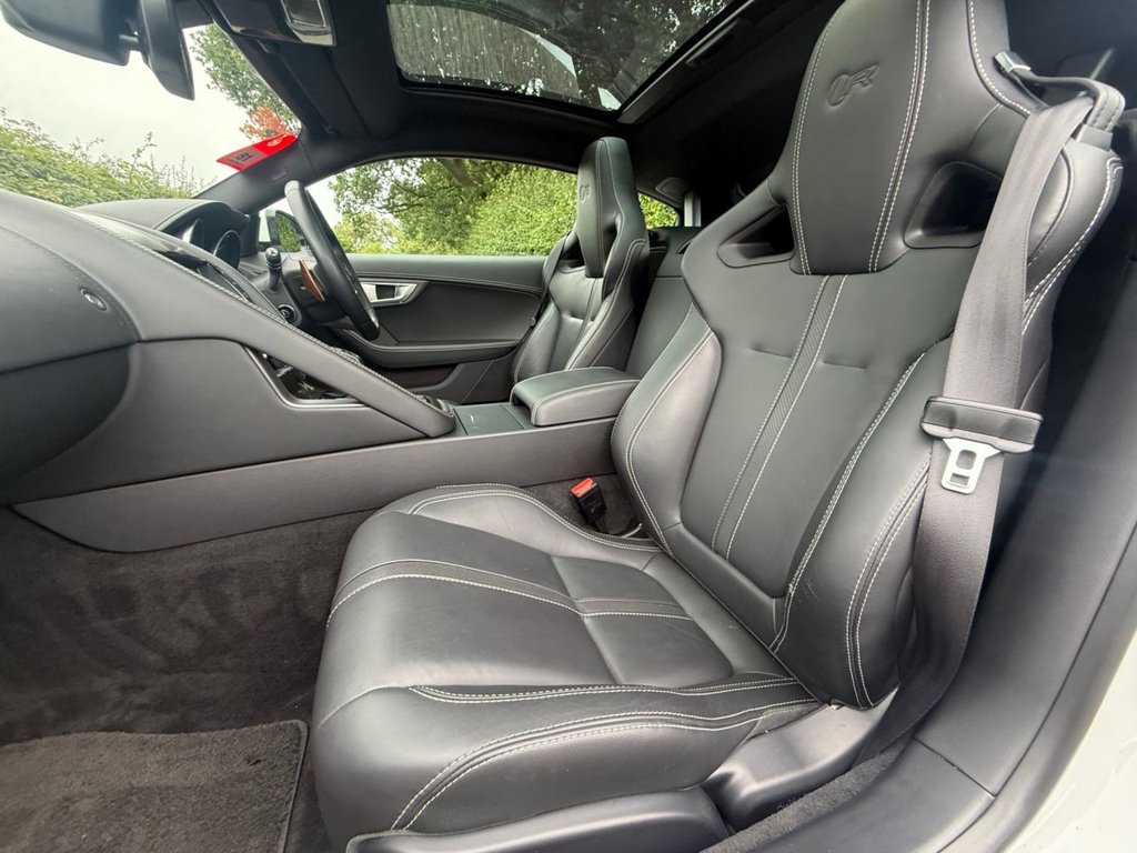 Used Jaguar F-Type 2014 for sale - 77734196: Photo 12