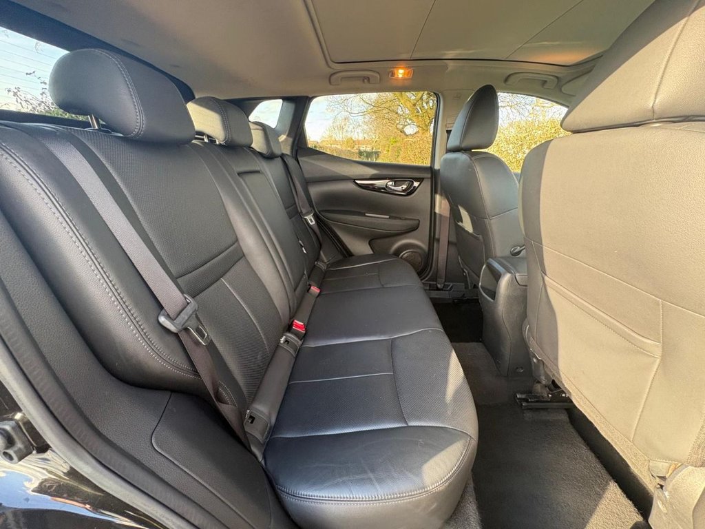 Used Nissan Qashqai 2017 for sale - 77733907: Photo 35