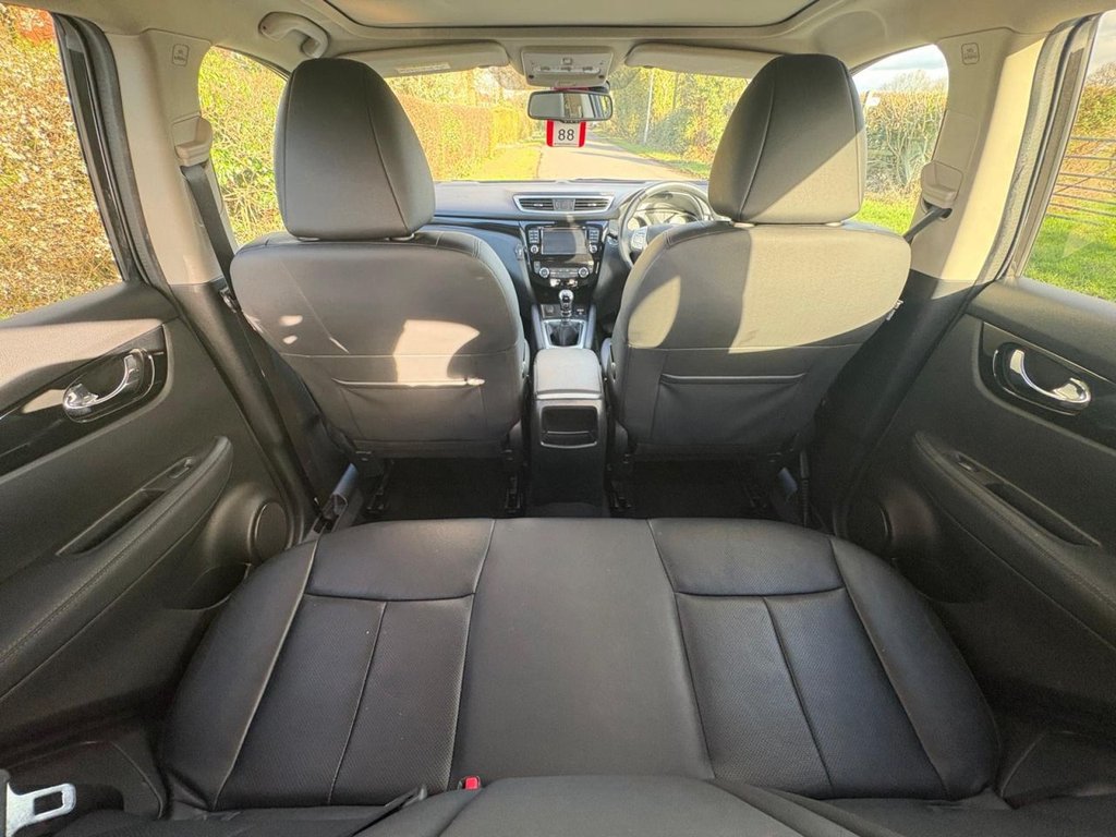 Used Nissan Qashqai 2017 for sale - 77733907: Photo 36