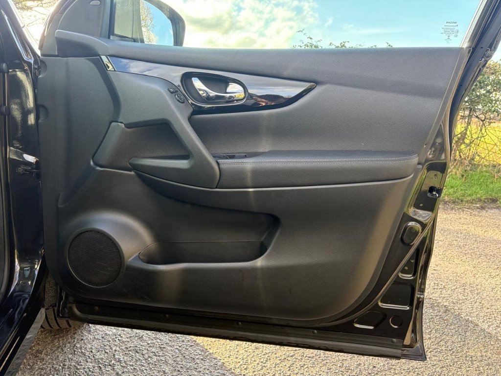 Used Nissan Qashqai 2017 for sale - 77733907: Photo 43