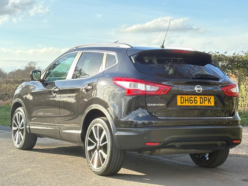 Used Nissan Qashqai 2017 for sale - 77733907: Photo 6