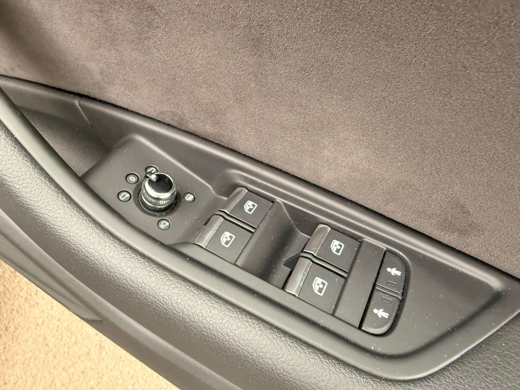 Used Audi A4 2019 for sale - 77733938: Photo 46