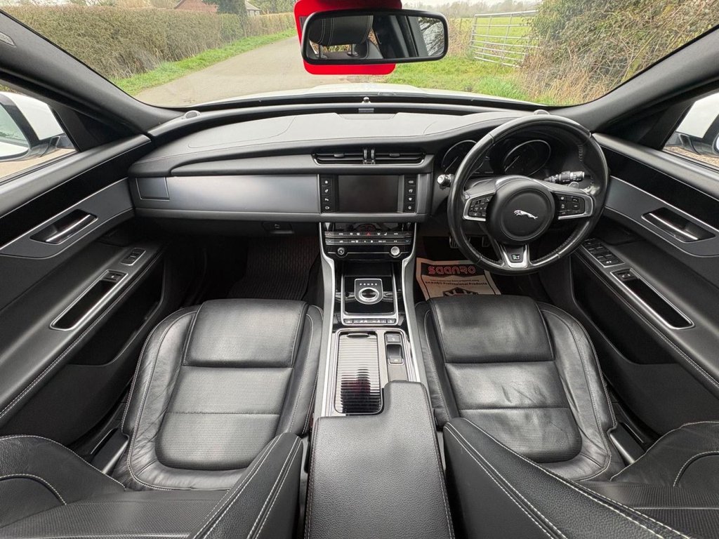 Used Jaguar XF 2018 for sale - 77806005: Photo 10