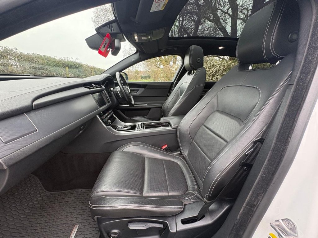 Used Jaguar XF 2018 for sale - 77806005: Photo 11