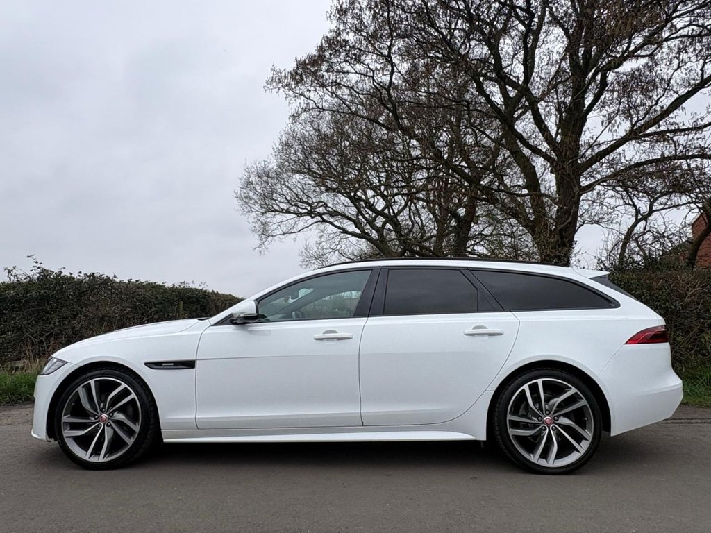 Used Jaguar XF 2018 for sale - 77806005: Photo 4