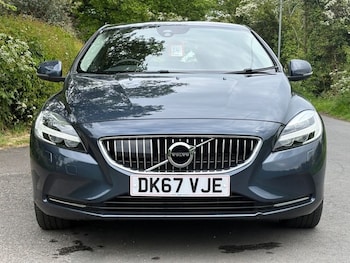 Used Volvo V40 2017 for sale - 78524631: Photo