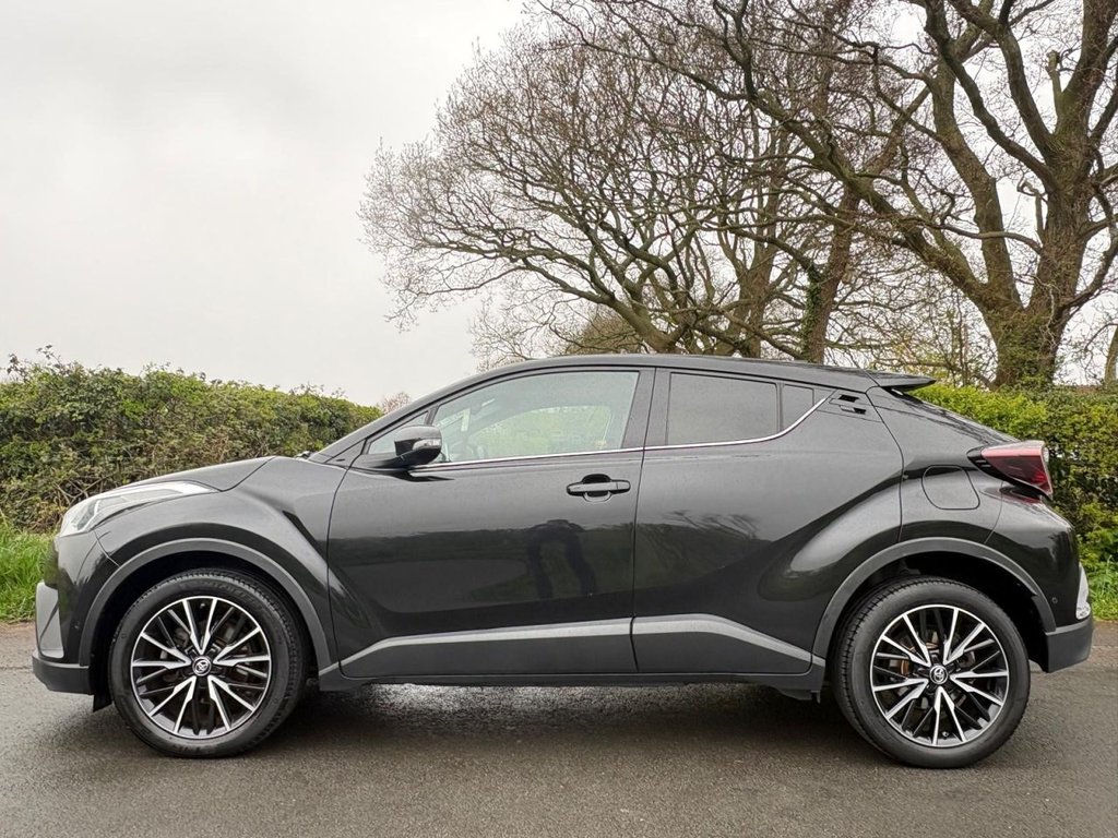 Used Toyota C-HR 2019 for sale - 78206516: Photo 17