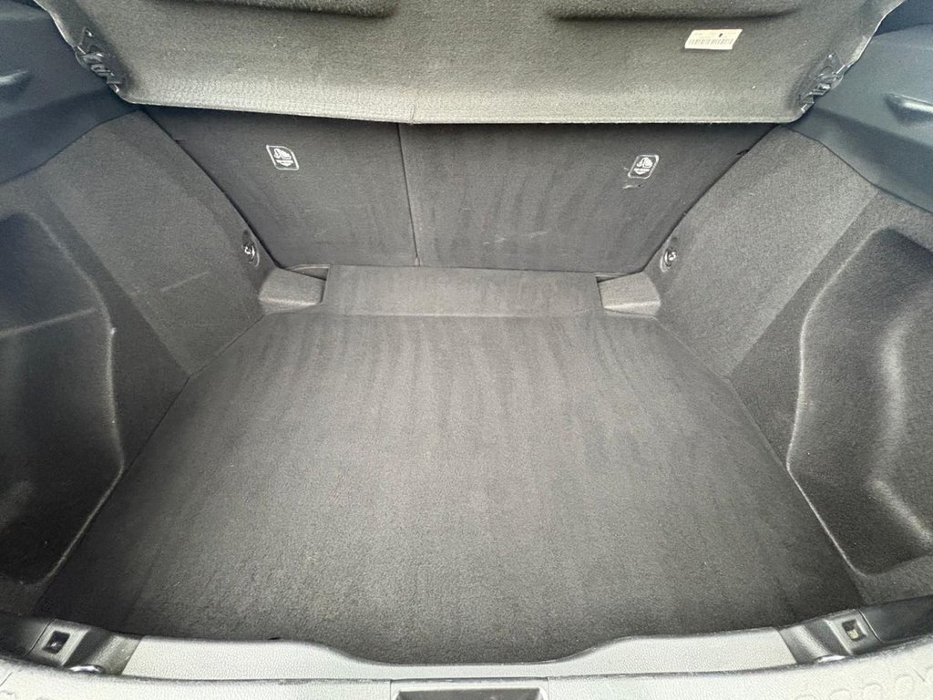 Used Toyota C-HR 2019 for sale - 78206516: Photo 25