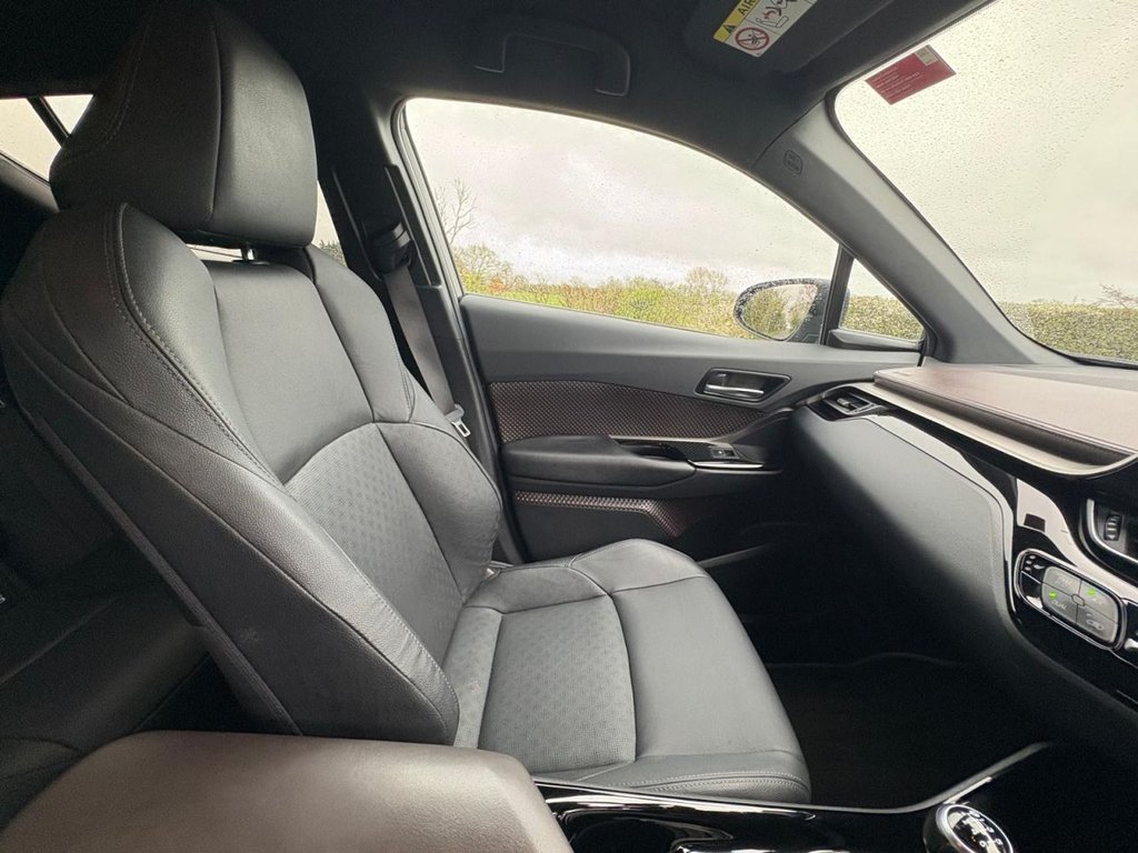 Used Toyota C-HR 2019 for sale - 78206516: Photo 37