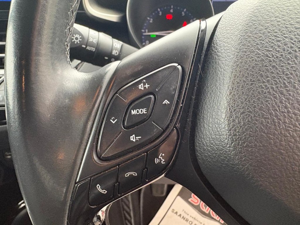 Used Toyota C-HR 2019 for sale - 78206516: Photo 44