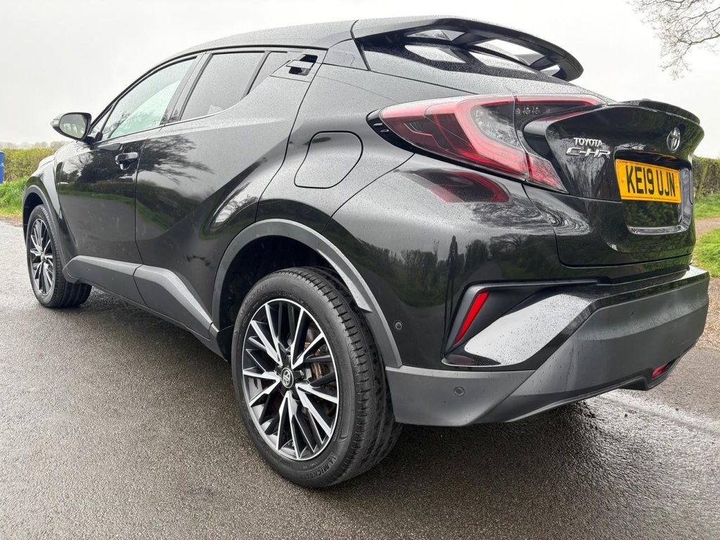 Used Toyota C-HR 2019 for sale - 78206516: Photo 9