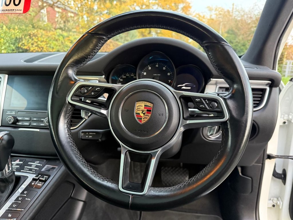 Used Porsche Macan 2018 for sale - 77734186: Photo 26