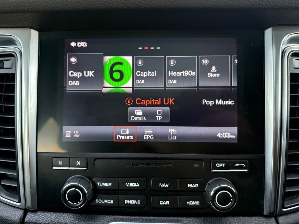 Used Porsche Macan 2018 for sale - 77734186: Photo 30