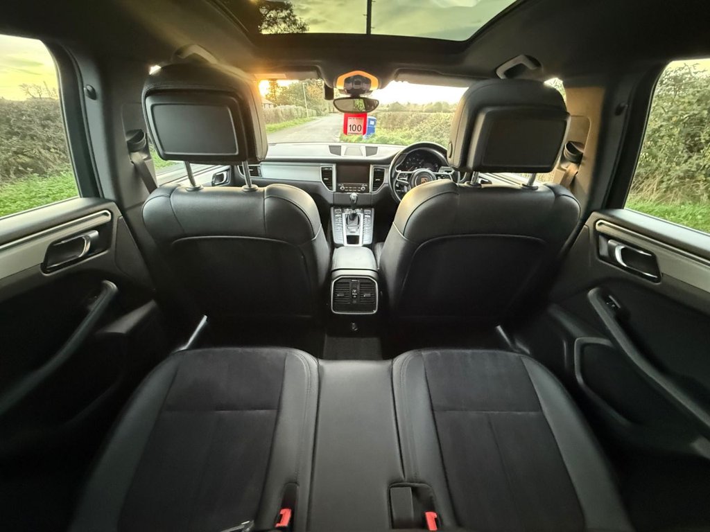 Used Porsche Macan 2018 for sale - 77734186: Photo 41