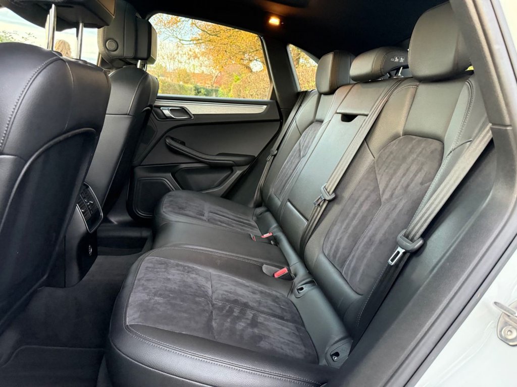 Used Porsche Macan 2018 for sale - 77734186: Photo 42