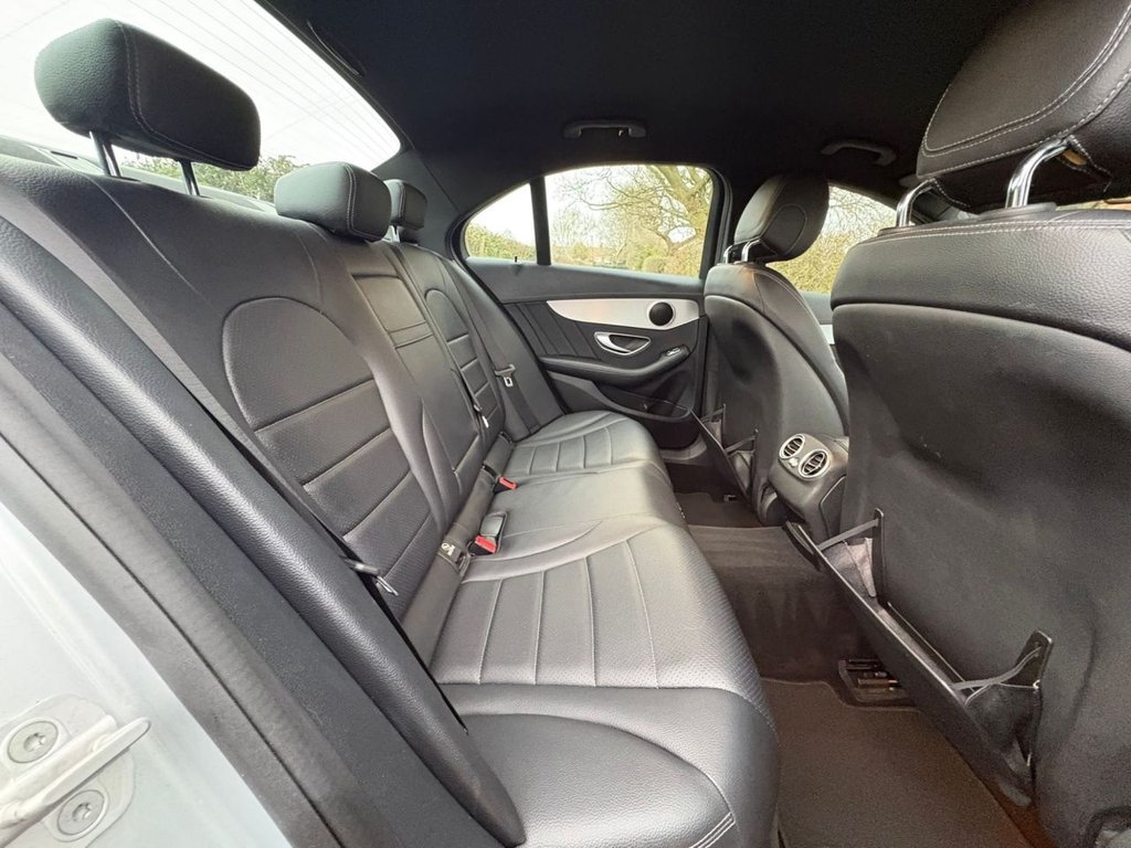 Used Mercedes-Benz C Class 2015 for sale - 77733850: Photo 30