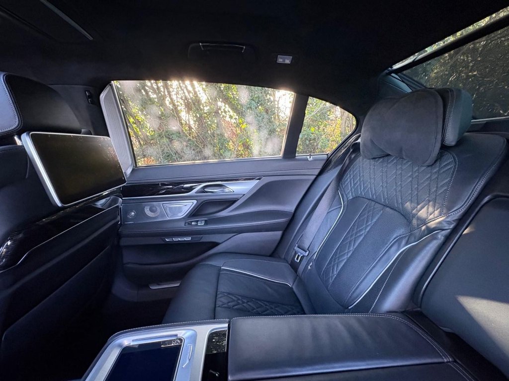 Used BMW 7 Series 2019 for sale - 77733934: Photo 31