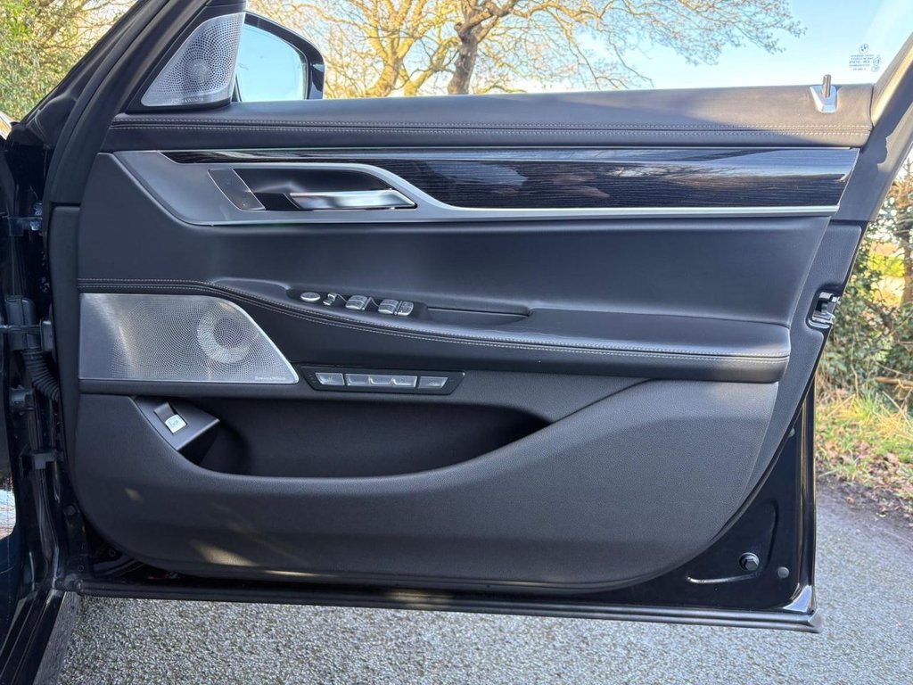 Used BMW 7 Series 2019 for sale - 77733934: Photo 40