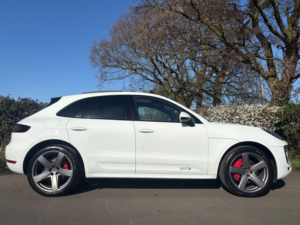 Used Porsche Macan 2016 for sale - 77734257: Photo 6
