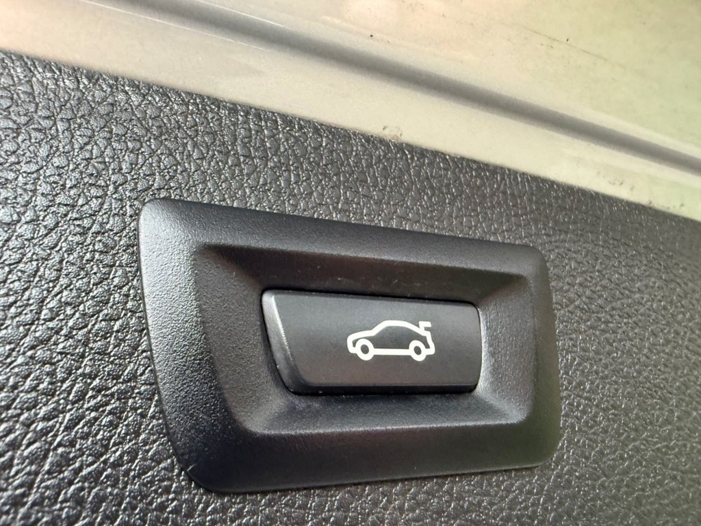 Used BMW 3 Series 2019 for sale - 77733964: Photo 37