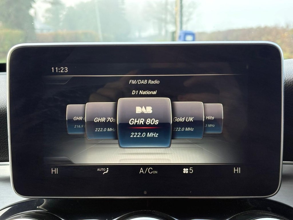 Used Mercedes-Benz C Class 2015 for sale - 77806353: Photo 23