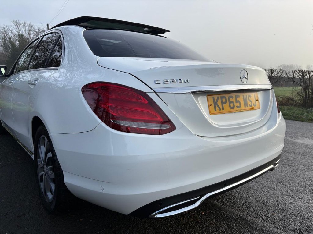 Used Mercedes-Benz C Class 2015 for sale - 77806353: Photo 41