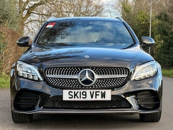 Used Mercedes-Benz C Class 2019 for sale - 77733963: Photo