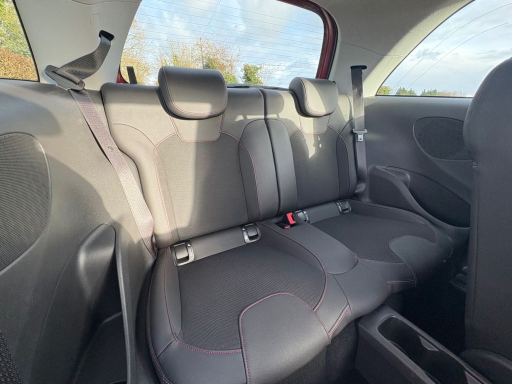 Used Vauxhall ADAM 2015 for sale - 77734215: Photo 17