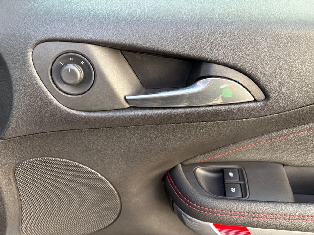 Used Vauxhall ADAM 2015 for sale - 77734215: Photo 39