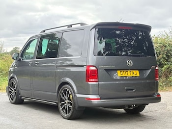 Used Volkswagen Transporter 2017 for sale - 79327936: Photo