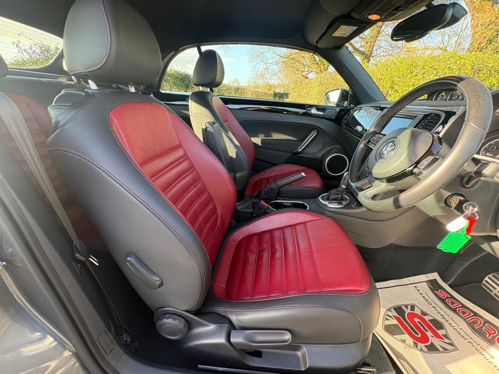 Used Volkswagen Beetle 2015 for sale - 77919752: Photo 10