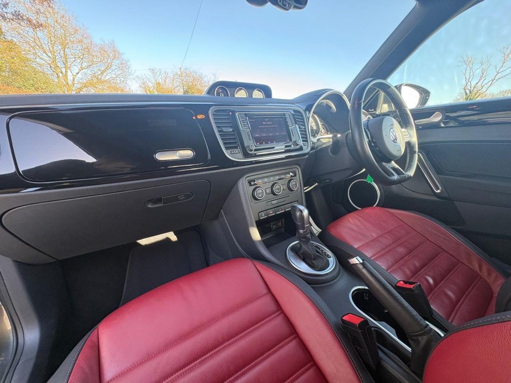 Used Volkswagen Beetle 2015 for sale - 77919752: Photo 13