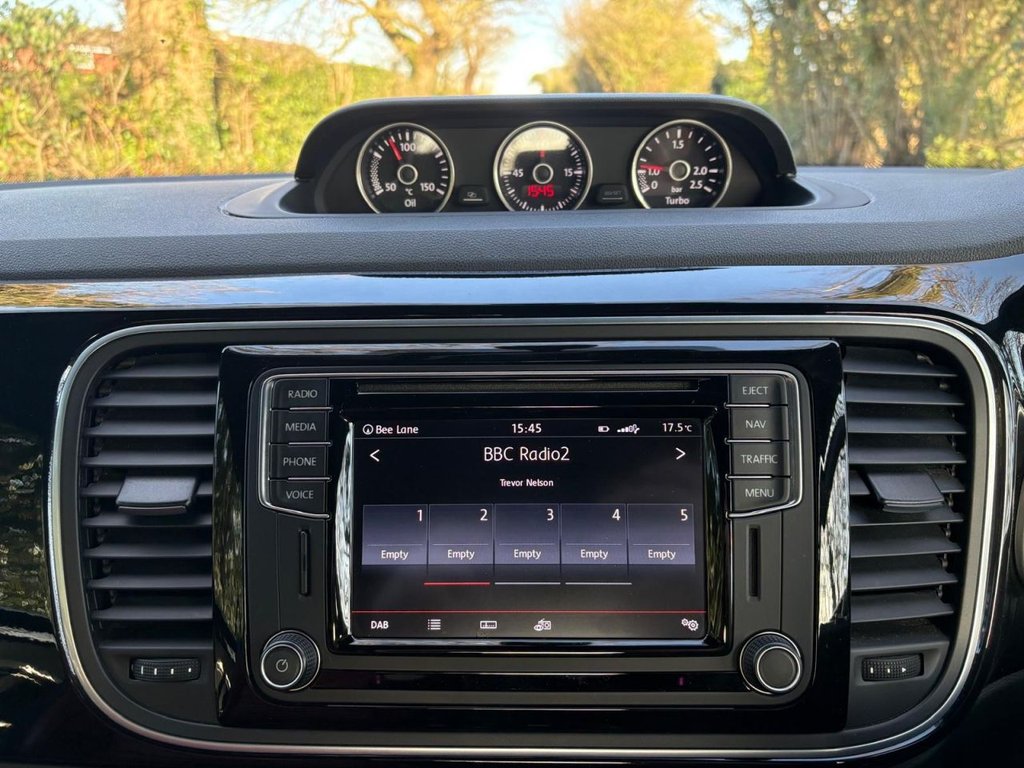 Used Volkswagen Beetle 2015 for sale - 77919752: Photo 20