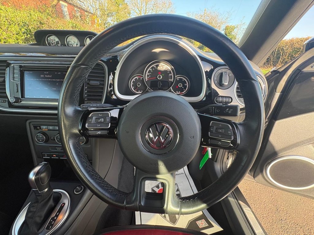Used Volkswagen Beetle 2015 for sale - 77919752: Photo 24