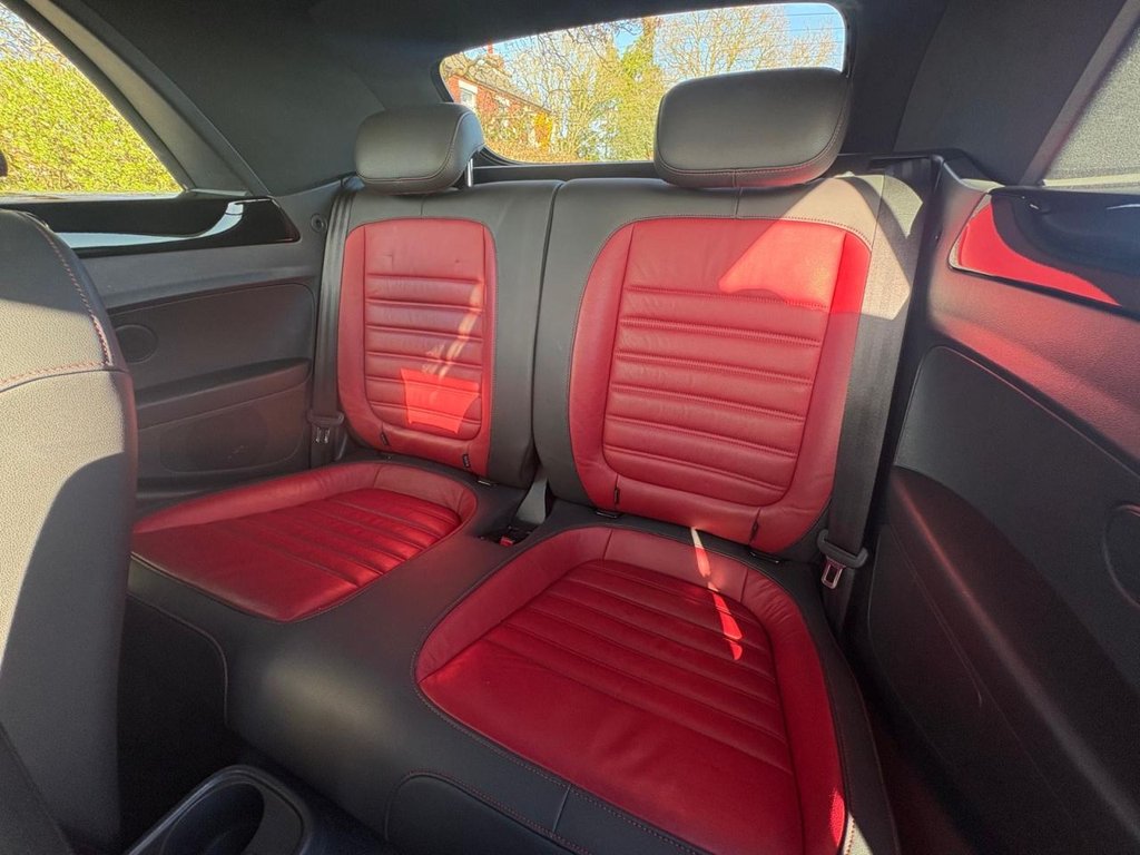 Used Volkswagen Beetle 2015 for sale - 77919752: Photo 28