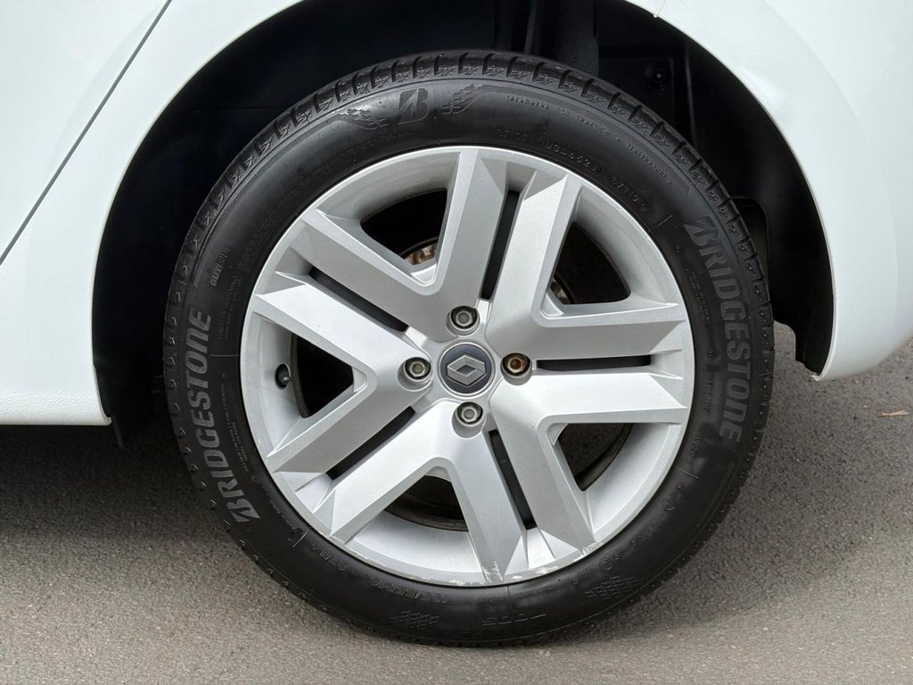 Used Renault Clio 2022 for sale - 78096232: Photo 13