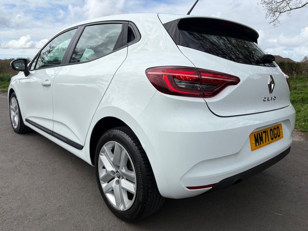 Used Renault Clio 2022 for sale - 78096232: Photo 26