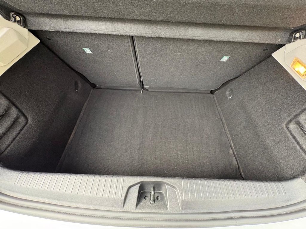 Used Renault Clio 2022 for sale - 78096232: Photo 30