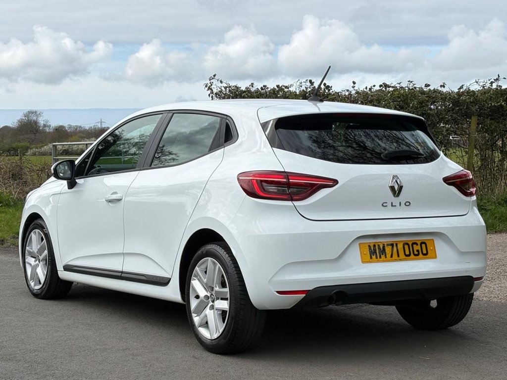 Used Renault Clio 2022 for sale - 78096232: Photo 31