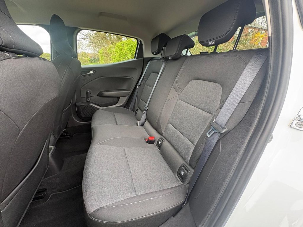 Used Renault Clio 2022 for sale - 78096232: Photo 36