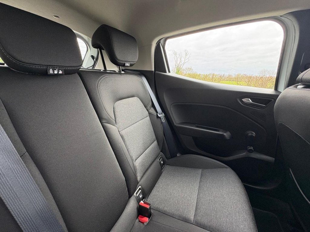 Used Renault Clio 2022 for sale - 78096232: Photo 39