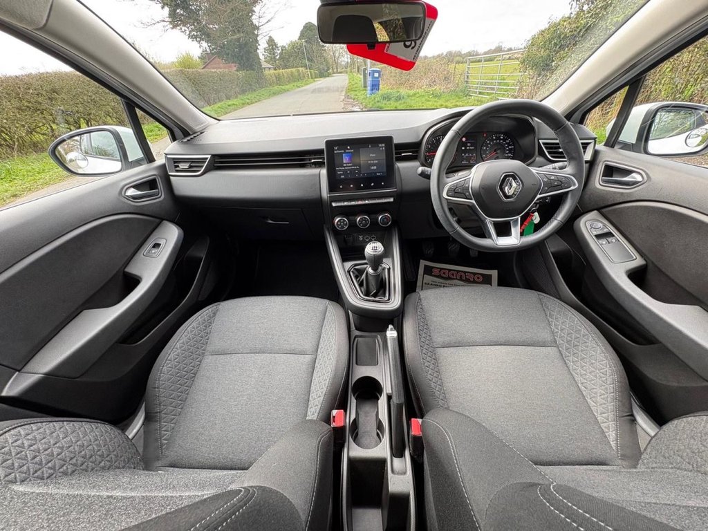 Used Renault Clio 2022 for sale - 78096232: Photo 41