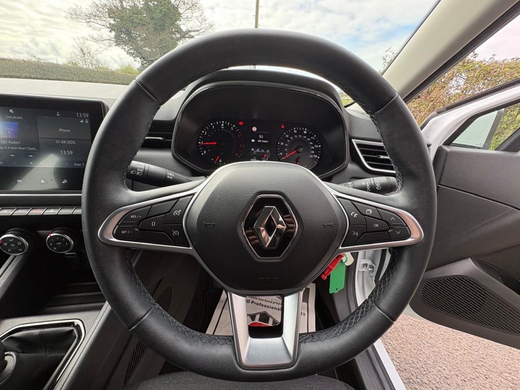 Used Renault Clio 2022 for sale - 78096232: Photo 42