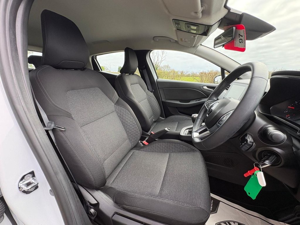 Used Renault Clio 2022 for sale - 78096232: Photo 43