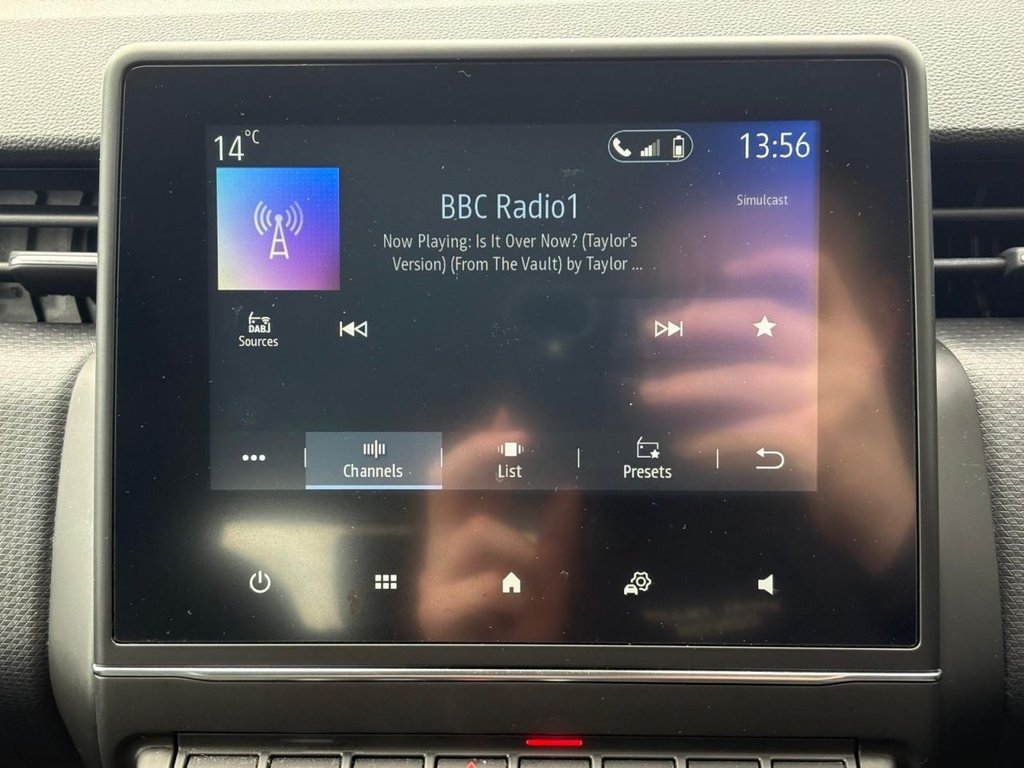 Used Renault Clio 2022 for sale - 78096232: Photo 49