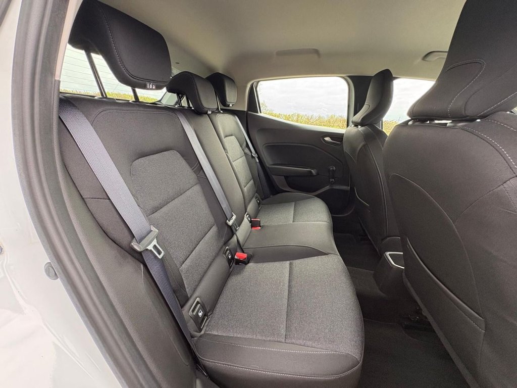 Used Renault Clio 2022 for sale - 78096232: Photo 50